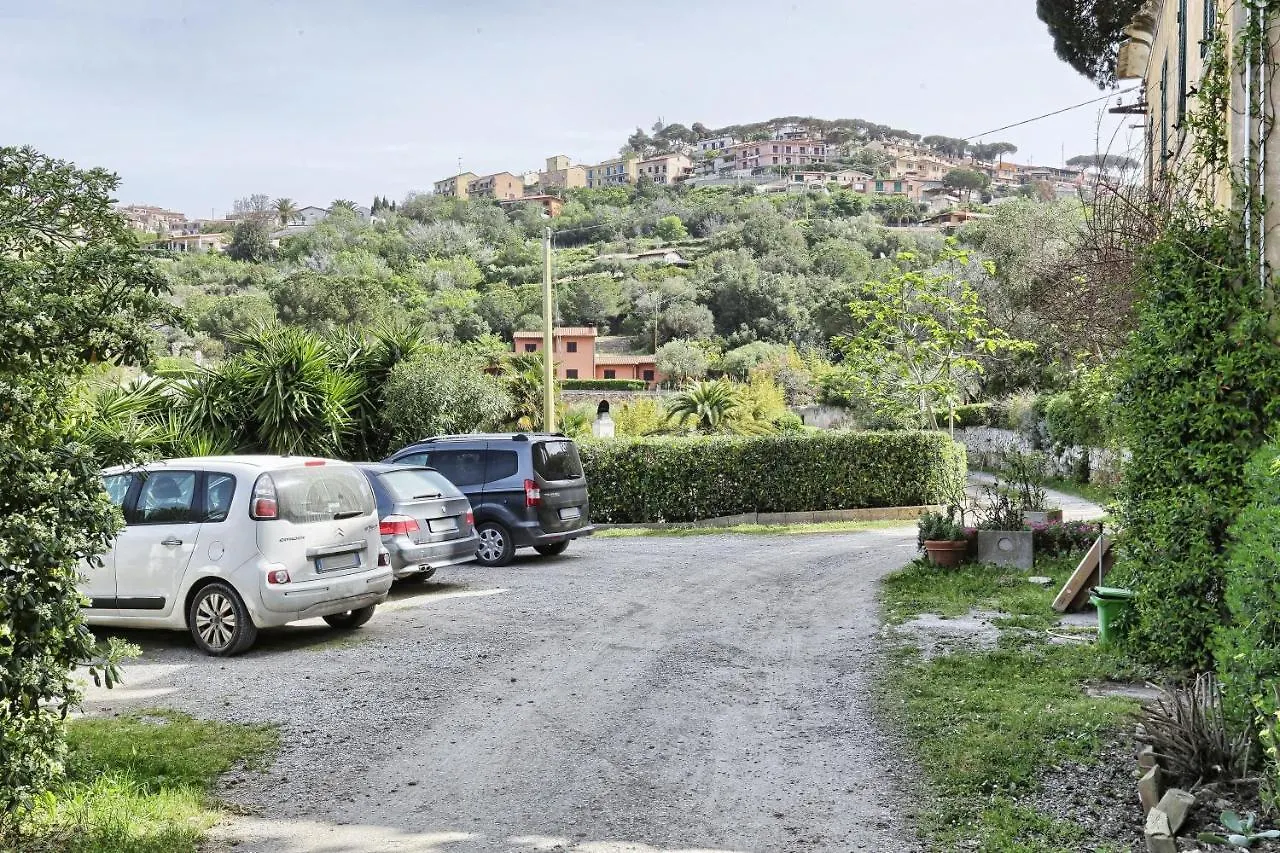 Monolocale In Villa D'Epoca Capoliveri  Italy